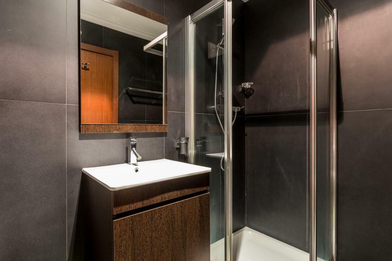 Lagos Marina Apartment With Pool & Gym Exterior foto