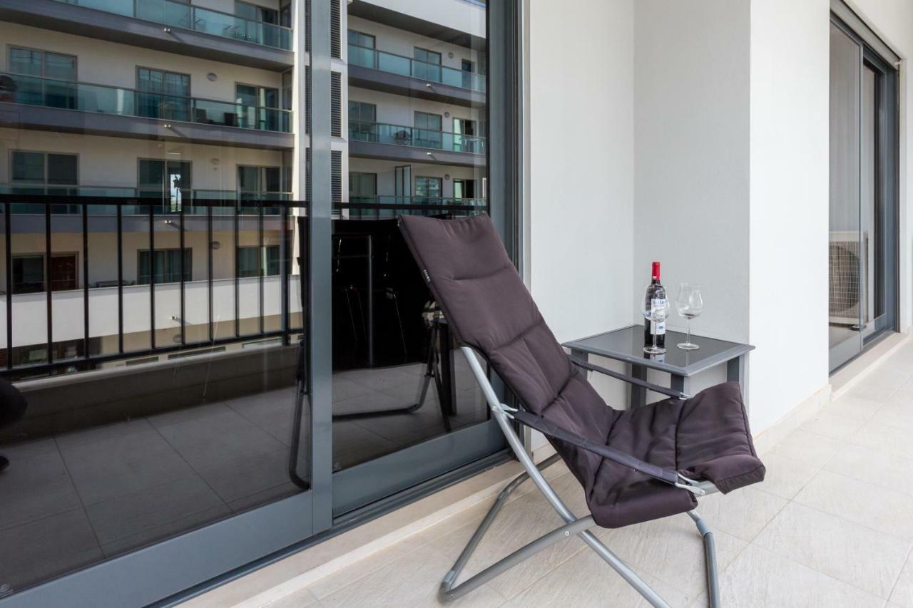 Lagos Marina Apartment With Pool & Gym Exterior foto